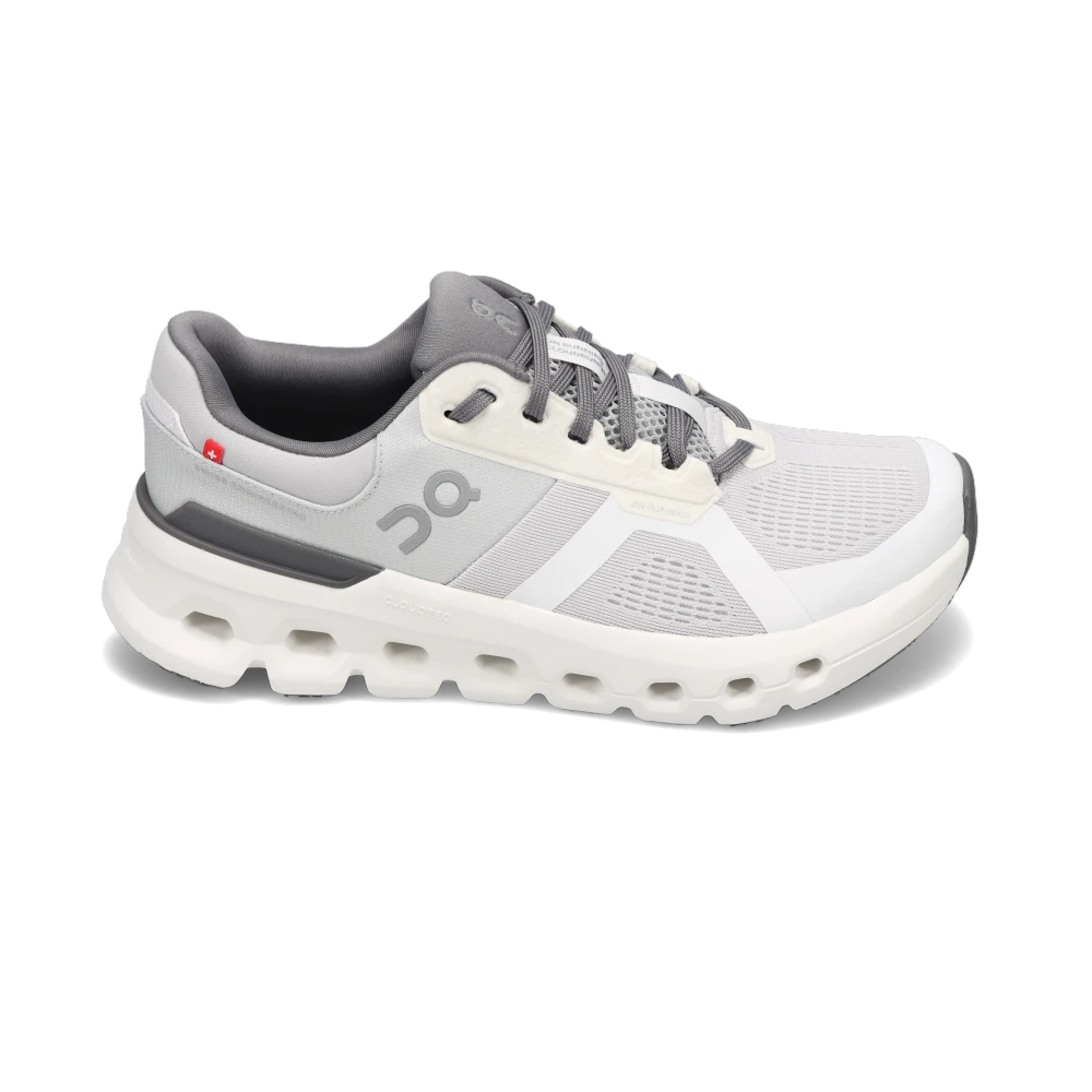Women's Cloudrunner 2 Frost/White – Tradehome Shoes