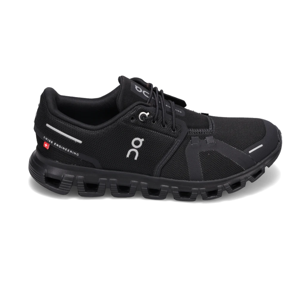 Shop Women's Cloud 6 Black/Black | Women's Performance Shoes by On