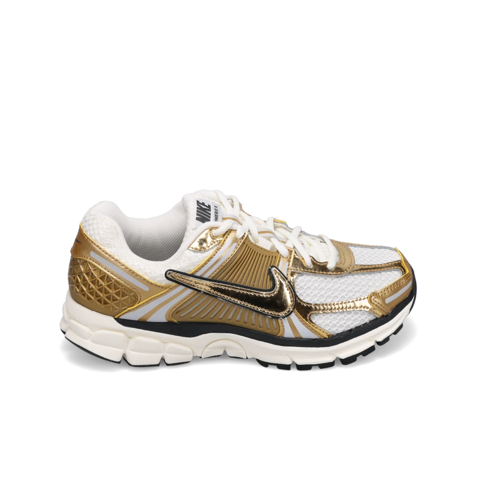 Shop Women's Vomero 5 Photon Dust/Metallic Gold | Women's