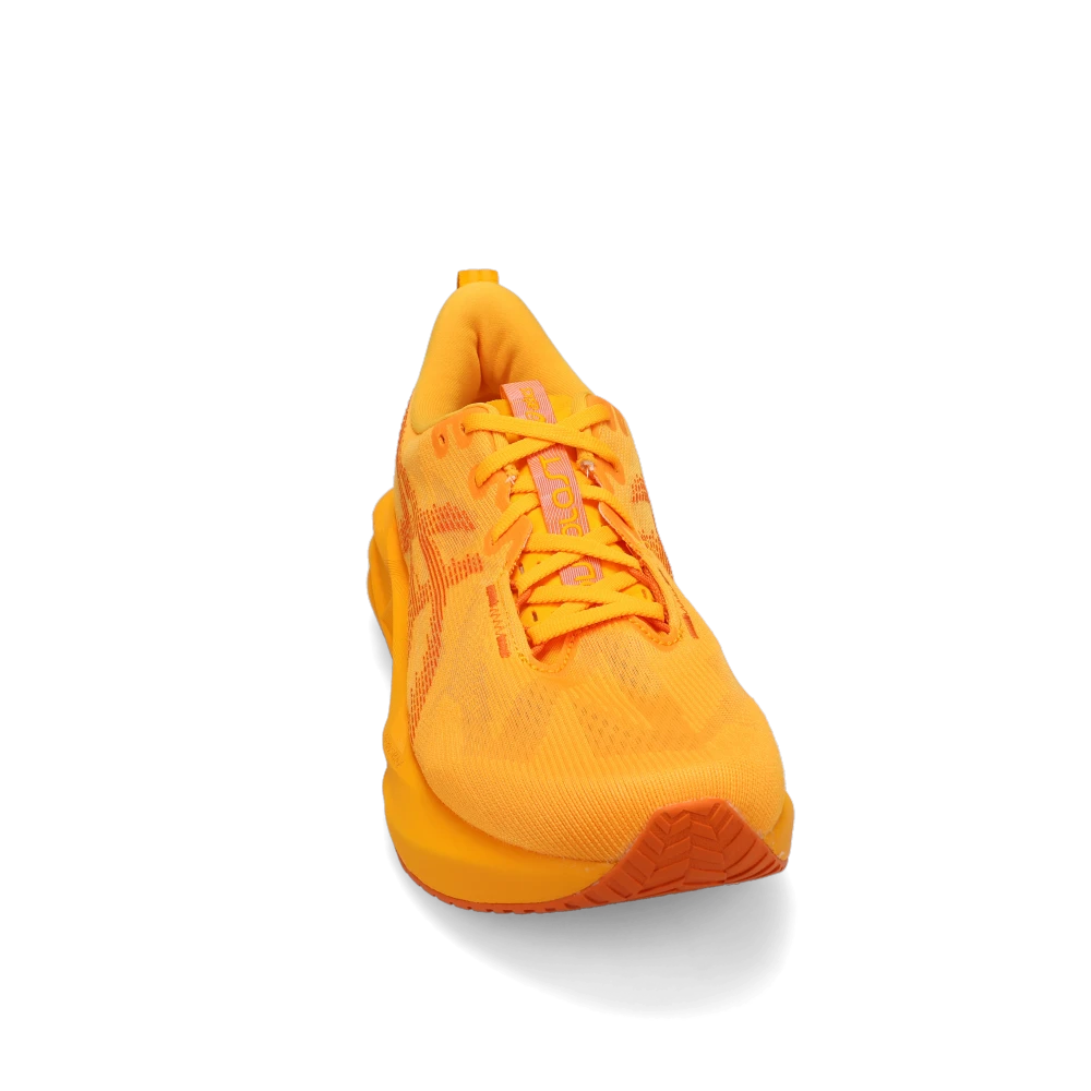 Shop Men's Novablast 5 Yamabuki/Anzu | Men's Performance Shoes by